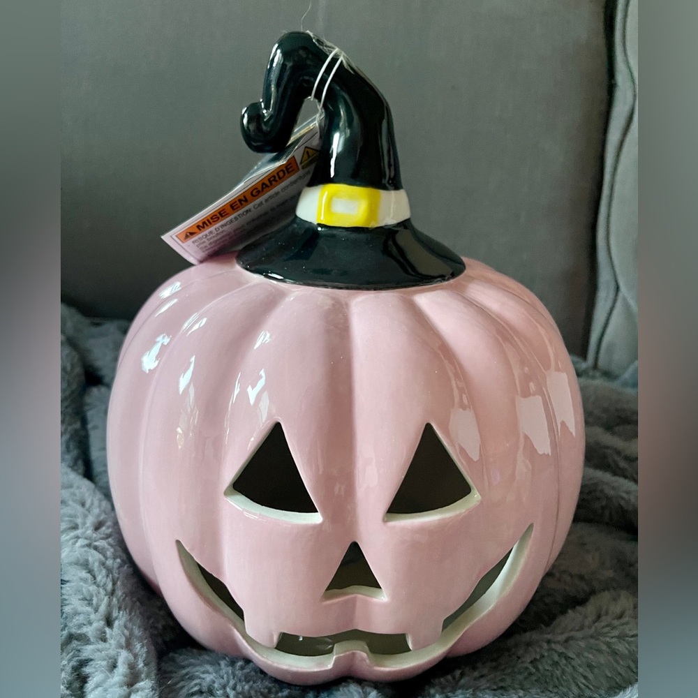 Pink Halloween Pumpkin Jack o’lantern Witch Light up Ceramic NWT 🩷🎃 - Picture 2 of 6